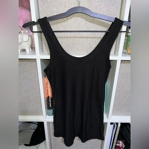 No Boundaries tank top